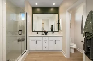 Photo #1: OC25245283 Listing 