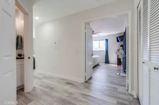 Photo #5: OC25249223 Listing