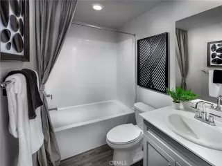 Photo #2: OC25254177 Listing 