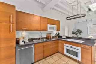 Photo #6: OC25257540 Listing 