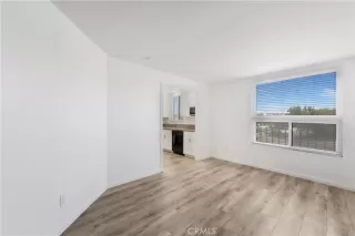 Photo #2: OC25257785 Listing 