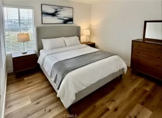 Photo #6: OC25258884 Listing