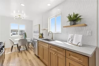 Photo #6: OC25263653 Listing