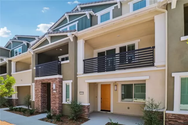 MLS: OC25269275 Condo For Sale