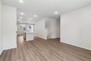 Photo #5: OC25269275 Listing