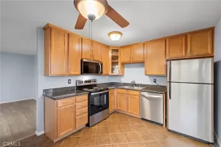 Photo #6: OC25272052 Listing 