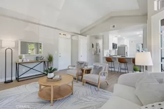 Photo #4: OC25274380 Listing 