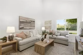 Photo #1: OC25275051 Listing