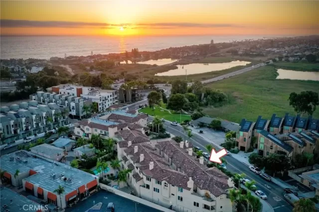 MLS: OC25280799 Condo For Sale