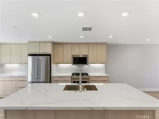 Photo #1: OC26007196 Listing