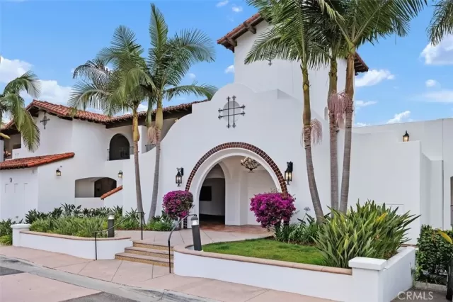 MLS: OC26008535 Condo For Sale