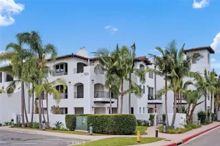 Photo #2: OC26008535 Listing