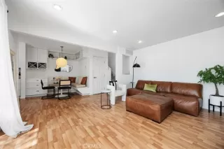 Photo #6: OC26009516 Listing 