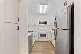 Photo #6: OC26012614 Listing 