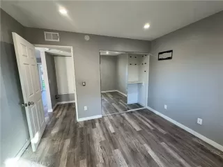 Photo #3: OC26021490 Listing 