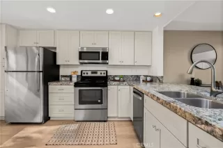 Photo #5: OC26022312 Listing