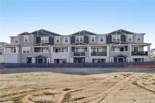 Photo #3: OC26023555 Listing