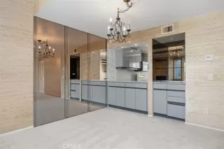 Photo #4: OC26028759 Listing 