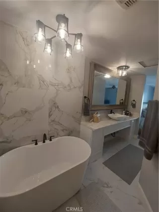 Photo #5: OC26028775 Listing 