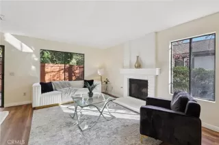 Photo #4: OC26038037 Listing