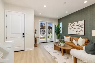 Photo #1: OC26042519 Listing