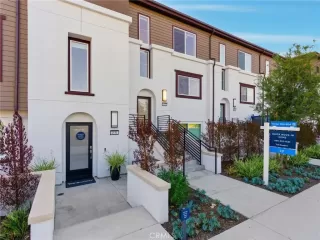 Photo #1: OC26042813 Listing 