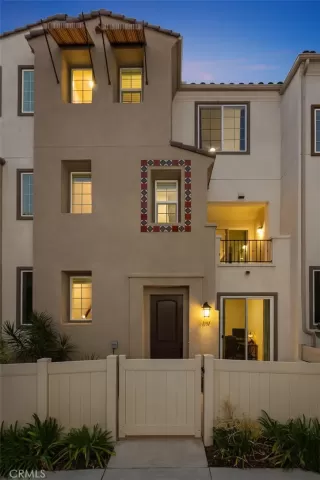 Photo #3: OC26060332 Listing 