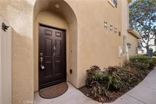 Photo #2: OC26061462 Listing 