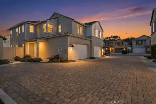 Photo #4: OC26062241 Listing 