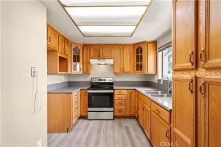 Photo #6: OC26067563 Listing 