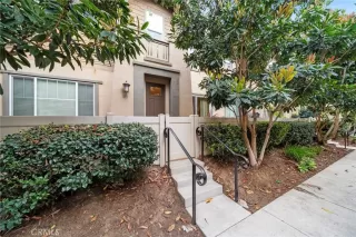 Photo #1: OC26067646 Listing 