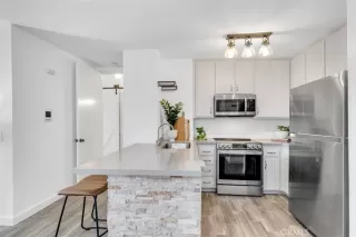 Photo #2: OC26067685 Listing 