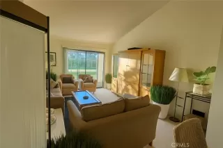Photo #4: OC26069369 Listing 