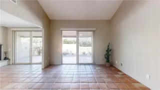 Photo #4: OC26074528 Listing 