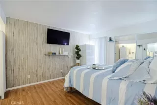 Photo #5: OC26076181 Listing