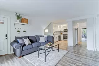 Photo #3: OC26082652 Listing