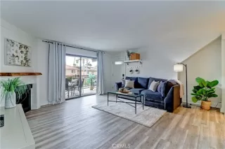 Photo #4: OC26082652 Listing