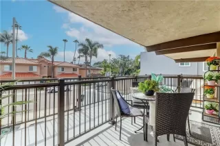 Photo #5: OC26082652 Listing