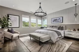 Photo #3: OC26085181 Listing 