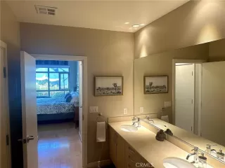 Photo #5: OC26087665 Listing 