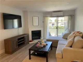 Photo #6: OC26094969 Listing