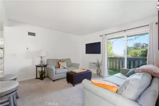 Photo #4: OC26095083 Listing