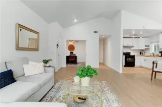 Photo #4: OC26098586 Listing 