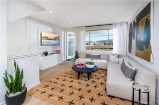 Photo #2: OC26101539 Listing 