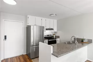 Photo #5: OC26104067 Listing 
