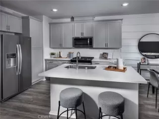 Photo #4: OC26105042 Listing