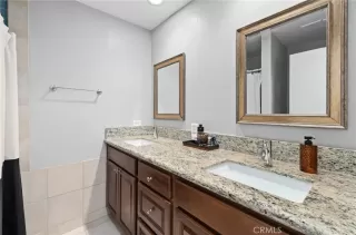 Photo #2: OC26105945 Listing