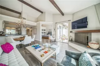 Photo #2: OC26118639 Listing