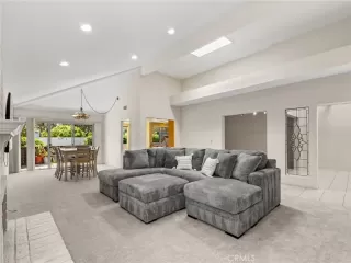 Photo #6: OC26118954 Listing