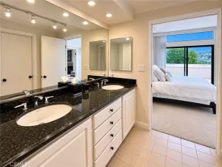 Photo #5: OC26121062 Listing